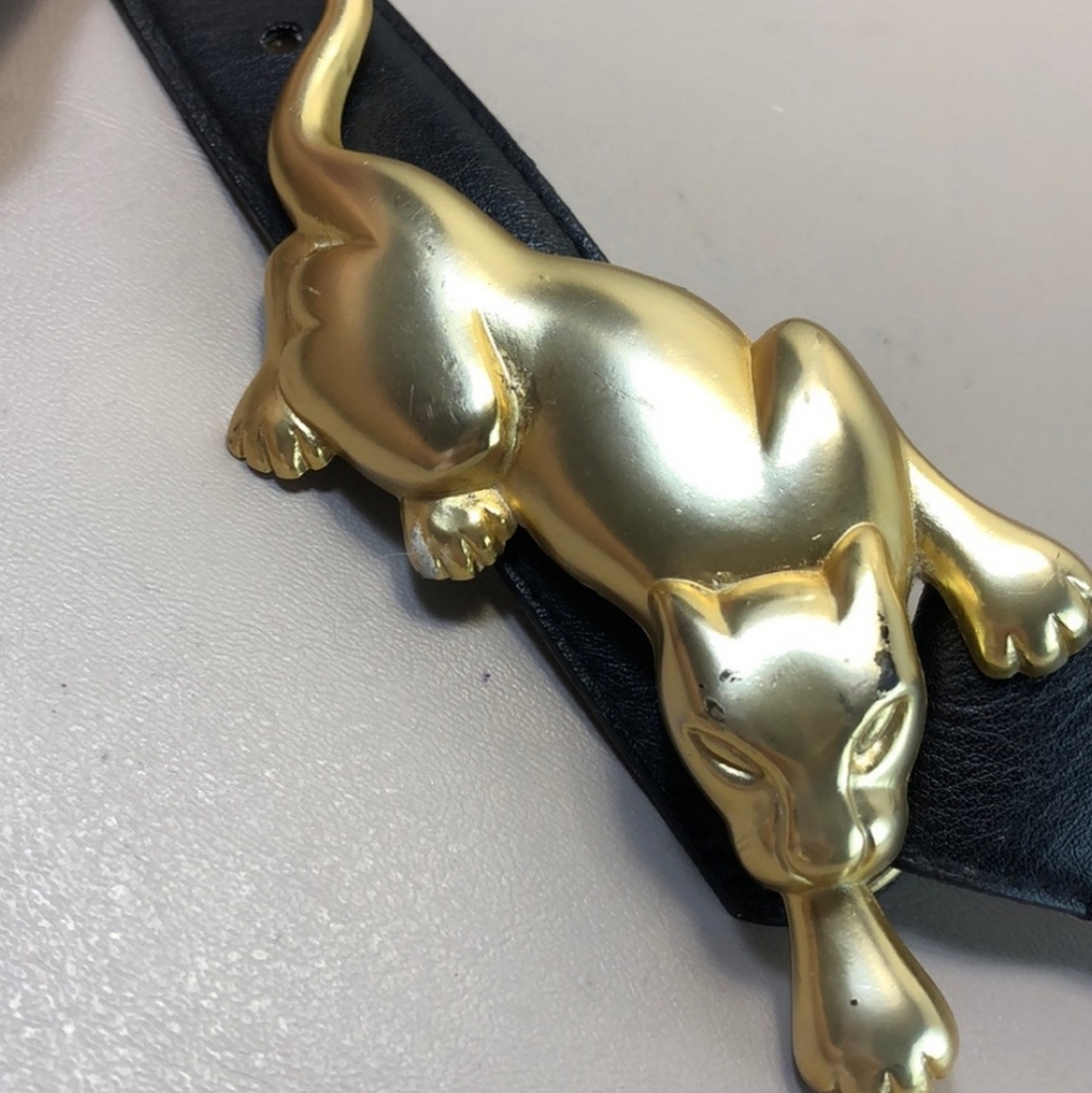 ✨Sold✨ Capezio Faux leather Belt with Puma Gold Buckle